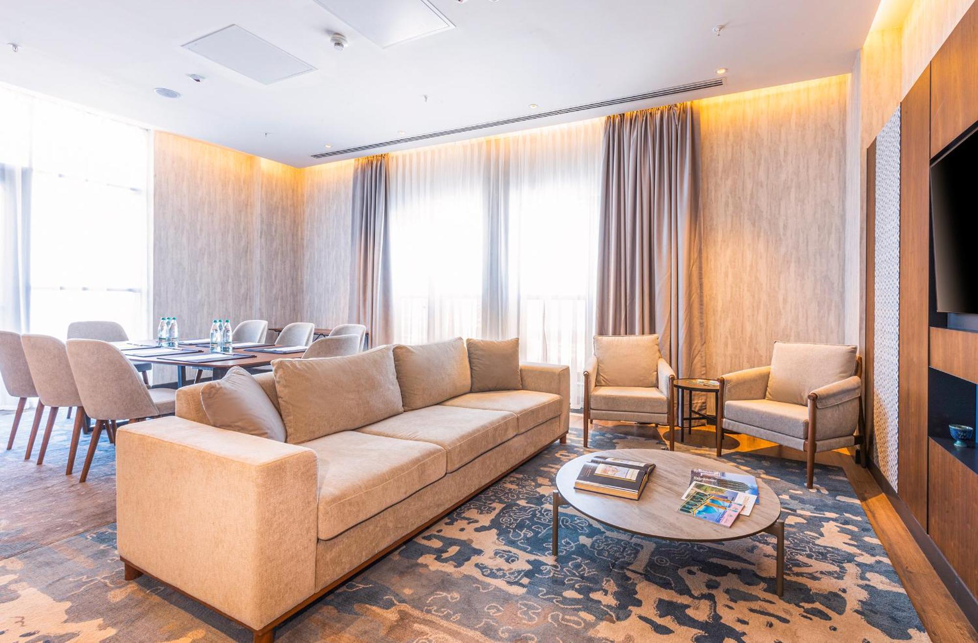 Hilton Garden Inn Samarkand Afrosiyob Extérieur photo