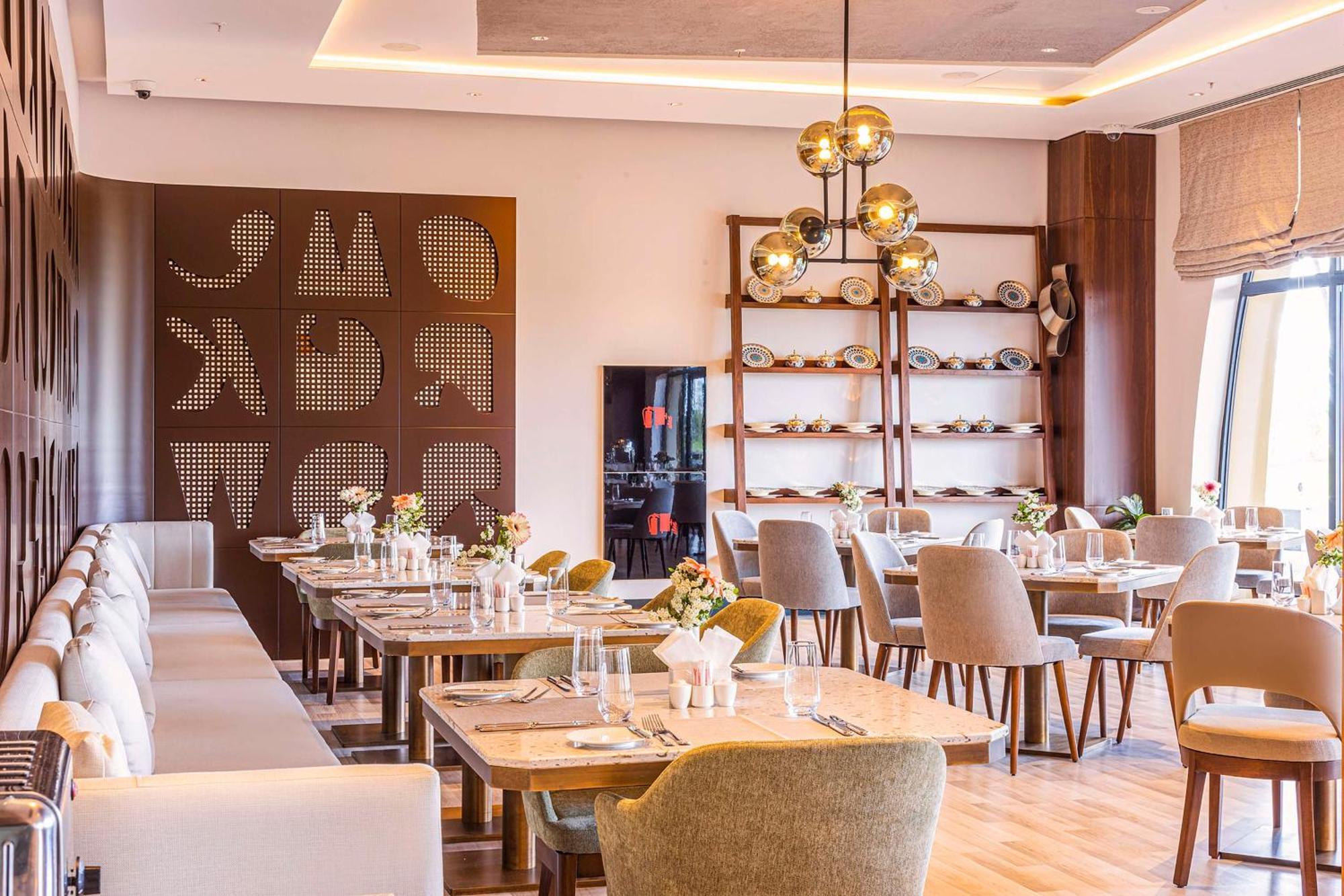 Hilton Garden Inn Samarkand Afrosiyob Extérieur photo