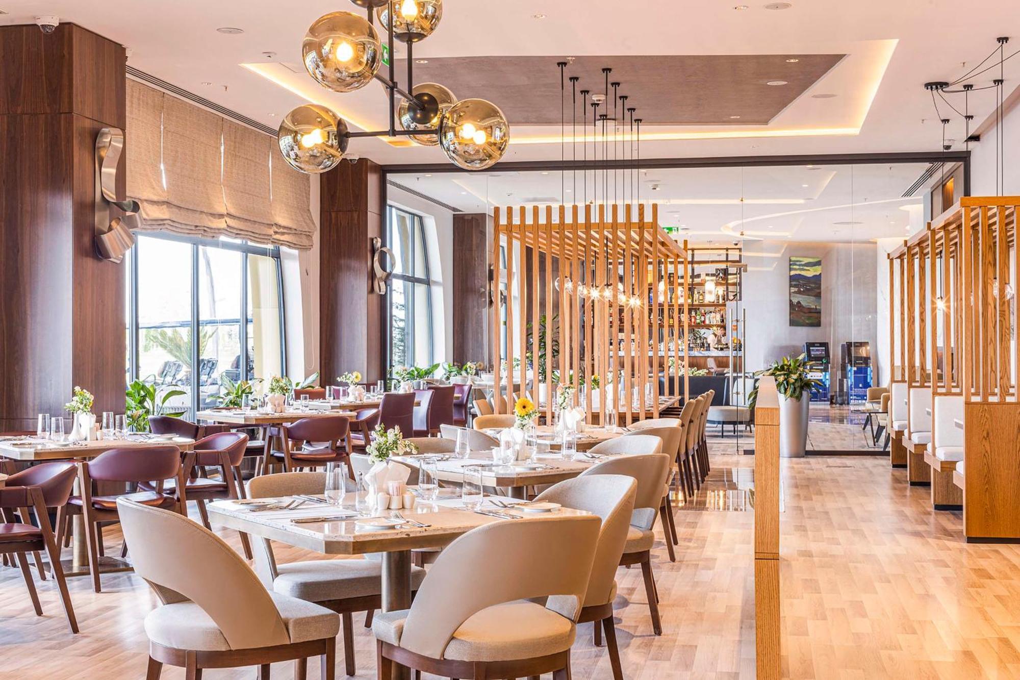 Hilton Garden Inn Samarkand Afrosiyob Extérieur photo